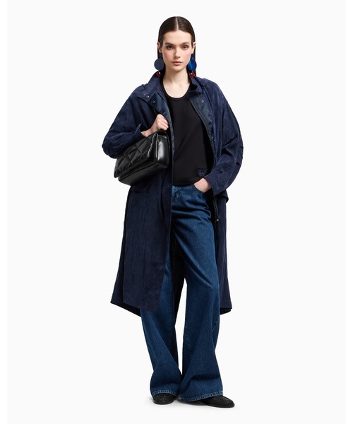 EMPORIO ARMANI(エンポリオアルマーニ)の「【エンポリオ アルマーニ】半袖スウェットシャツ インターロックジャージー(Tシャツ/カットソー・レディース・ブラック・LARGE/MEDIUM/SMALL/X-SMALL)」の4枚目の写真