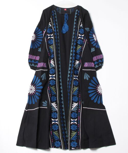 チャイハネ(チャイハネ)の「【チャイハネ】バフラ刺繍ワンピース(ワンピース・レディース・ホワイト/ブラック/ベージュ・FREE)」の2枚目の写真