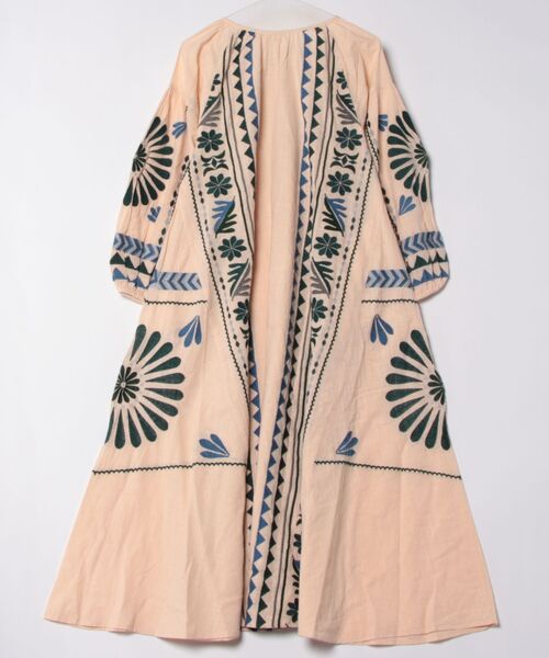 チャイハネ(チャイハネ)の「【チャイハネ】バフラ刺繍ワンピース(ワンピース・レディース・ホワイト/ブラック/ベージュ・FREE)」の11枚目の写真