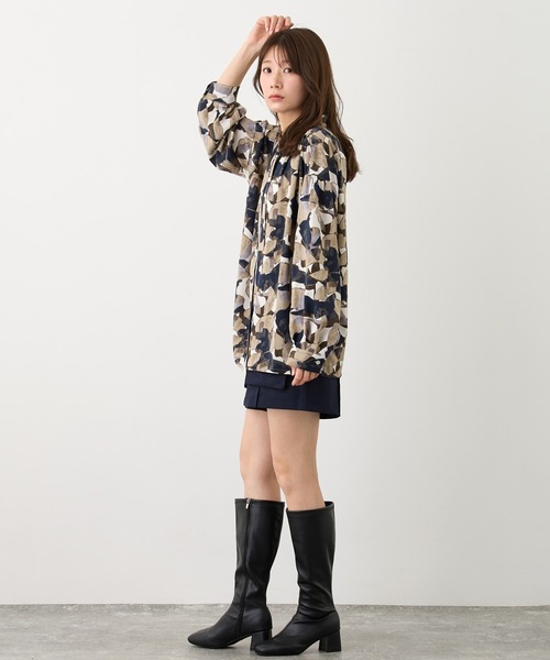 NICOLE CLUB(ニコル クラブ)の「エリベルトブラウス(シャツ/ブラウス・レディース・グリーン/ブルー/オフホワイト・MEDIUM)」の20枚目の写真