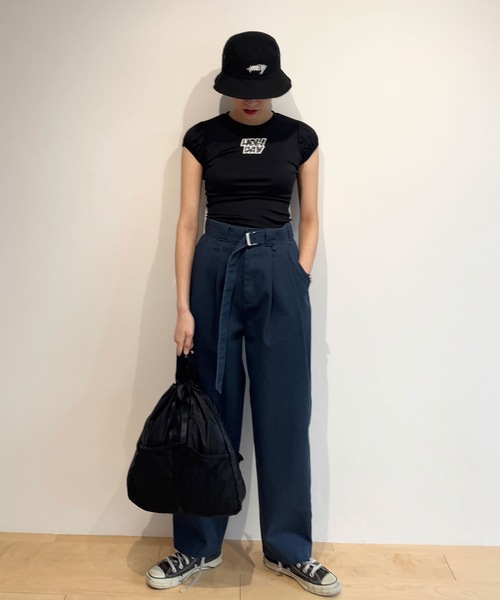 HOLIDAY(ホリデイ)の「FAST DRY JERSEY PUFF S/S TOPS ファストドライジャージパフショートスリーブトップス(Tシャツ/カットソー・レディース・ブラック/ピンク・ONE SIZE)」の13枚目の写真