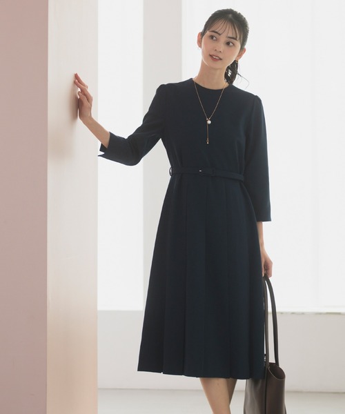 CELEN（セレン）の「【洗える/防シワ/UV/花粉防止】プリーツワンピース ≪卒業式 入学式 セレモニー ママスーツ≫（スーツスカート・レディース・ネイビー/ピンクベージュ/グレー・L/M/S）」の9枚目の写真