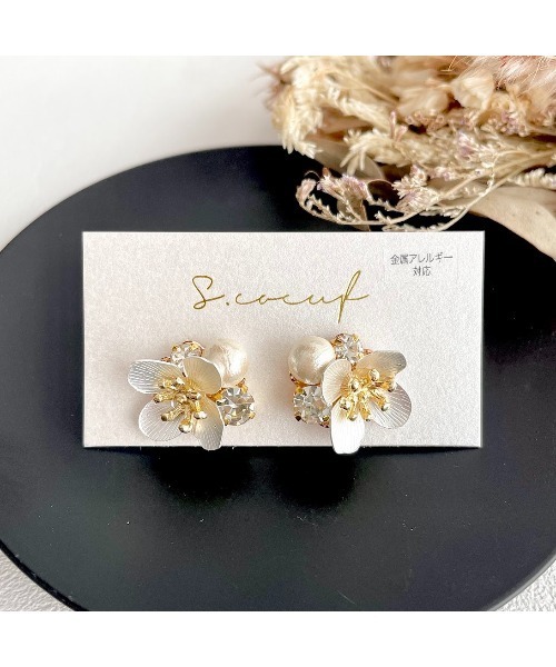 tone(トーン)の「【S.coeuf】【S.coeuf】金属アレルギー対応ピアス ミニメタルフラワー(MA)(ピアス(両耳用)・レディース・シルバー系その他/ゴールド系その他/ゴールド・FREE)」の2枚目の写真