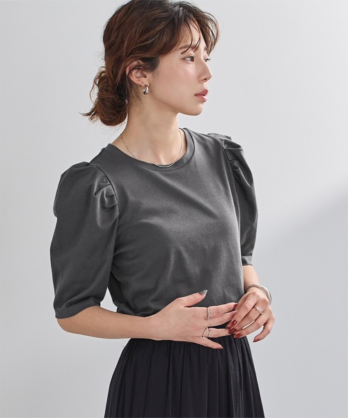 UR'S(ユアーズ)の「汗染み防止パフスリーブTシャツ(Tシャツ/カットソー・レディース・ブラック/ブルーグレー/ライトピンク/チャコール/ネイビー/ホワイト・S/M/L)」の4枚目の写真