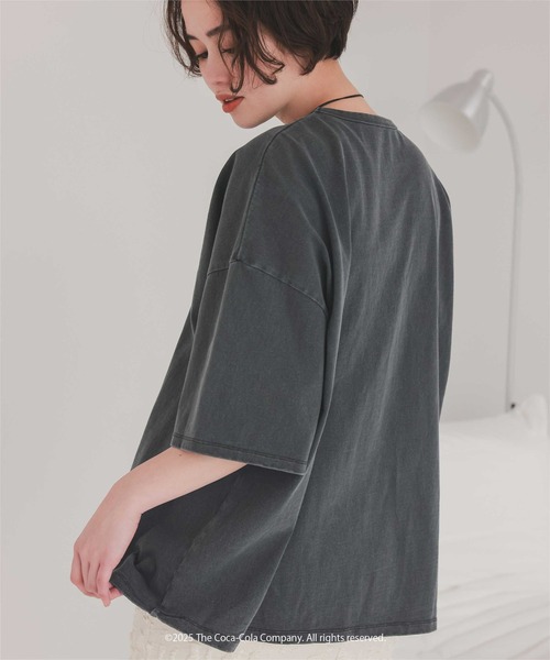 titivate（ティティベイト）の「コカ・コーラ オーバーサイズTシャツ（Tシャツ/カットソー・レディース・グレー系その他/グレー系その他2/グレー系その他3・S/M/L）」の8枚目の写真