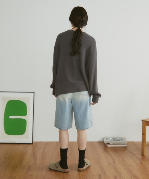 MERLOT(メルロー)の「【ウォッシュ加工】ヴィンテージライクデニムハーフパンツ(デニムパンツ・レディース・ブラック/ブルー・FREE)」の10枚目の写真