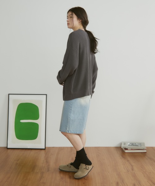 MERLOT(メルロー)の「【ウォッシュ加工】ヴィンテージライクデニムハーフパンツ(デニムパンツ・レディース・ブラック/ブルー・FREE)」の9枚目の写真