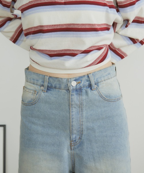 MERLOT(メルロー)の「【ウォッシュ加工】ヴィンテージライクデニムハーフパンツ(デニムパンツ・レディース・ブラック/ブルー・FREE)」の12枚目の写真