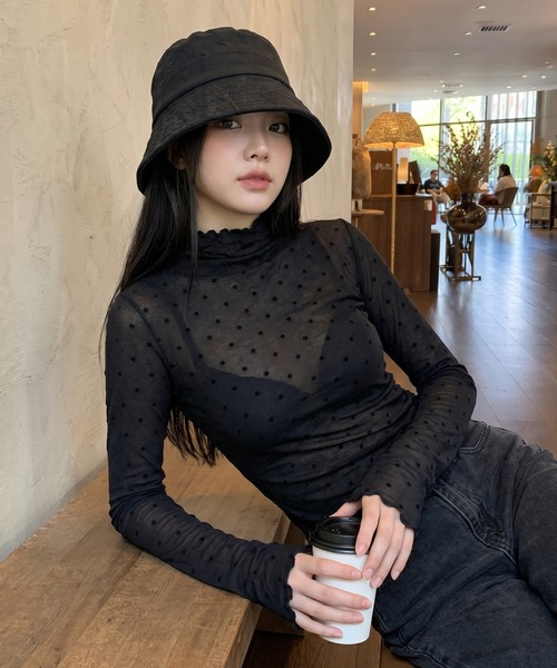 HOOK(フック)の「【HOOK】for girls ドット柄ハイネックシアートップス(Tシャツ/カットソー・レディース・ブラック/ホワイト・FREE)」の18枚目の写真