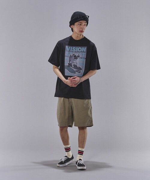 PUBLUX（パブリュクス）の「VISION STREET WEAR/ヴィジョンストリートウェアー DOG PHOTO グラフィックTシャツ(限定展開)　(UNISEX)（Tシャツ/カットソー・メンズ・ホワイト/ブラック/ライトグレー・MEDIUM/X-LARGE/LARGE）」の17枚目の写真