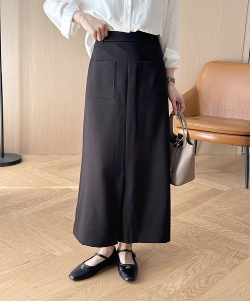 DECADE CLASSIC(ディケイド クラシック)の「スリット入りフレアスカート(スカート・レディース・ダークグレー/ブラック・SMALL/MEDIUM/LARGE)」の4枚目の写真