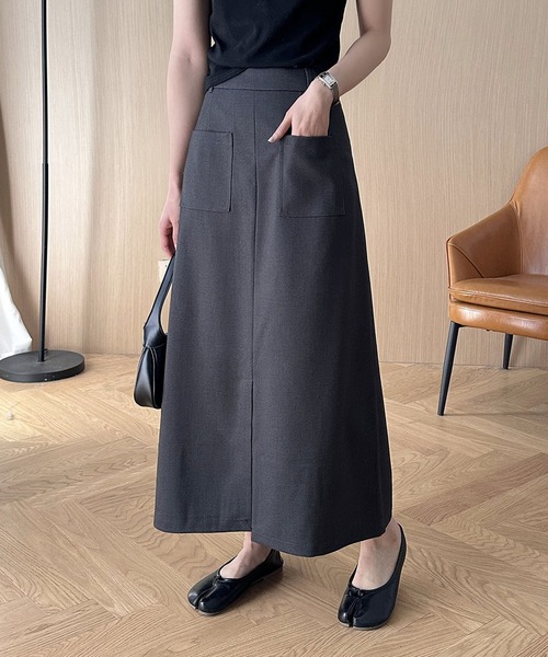 DECADE CLASSIC(ディケイド クラシック)の「スリット入りフレアスカート(スカート・レディース・ダークグレー/ブラック・SMALL/MEDIUM/LARGE)」の6枚目の写真
