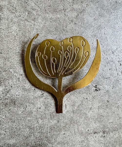 COMMON WARE（コモンウェアー）の「4on:Matsuo Miyuki Brass Brooch 松尾みゆき ブラスプローチ（ブローチ/コサージュ・レディース・B/A/C/D/E/F・FREE）」の12枚目の写真