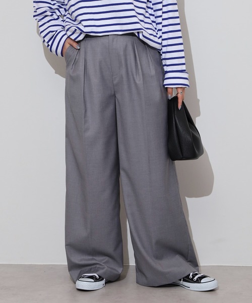 インタックワイドパンツ