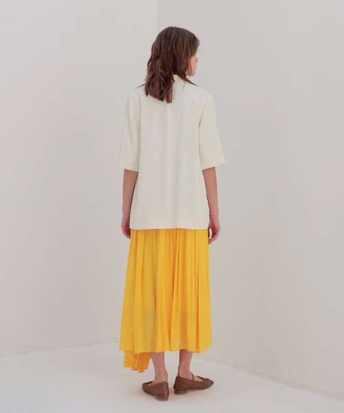 DRESSLAVE（ドレスレイブ）の「relaxy half sleeve jacket(リラクシーハーフスリーブジャケット)（ノーカラージャケット・レディース・ホワイト・38）」の7枚目の写真