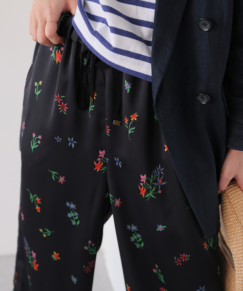 margaux（マルゴー）の「《追加》margaux/マルゴー flower イージーパンツ（その他パンツ・レディース・ネイビー/アイボリー・36/38）」の13枚目の写真