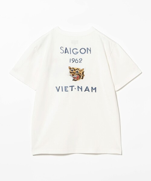 BEAMS BOY（ビームスボーイ）の「テーラー東洋 / SUKA T-SHIRT EMBROIDERED “SAIGON VIET-NAM”（Tシャツ/カットソー・レディース・ホワイト/ネイビー・SMALL）」の4枚目の写真
