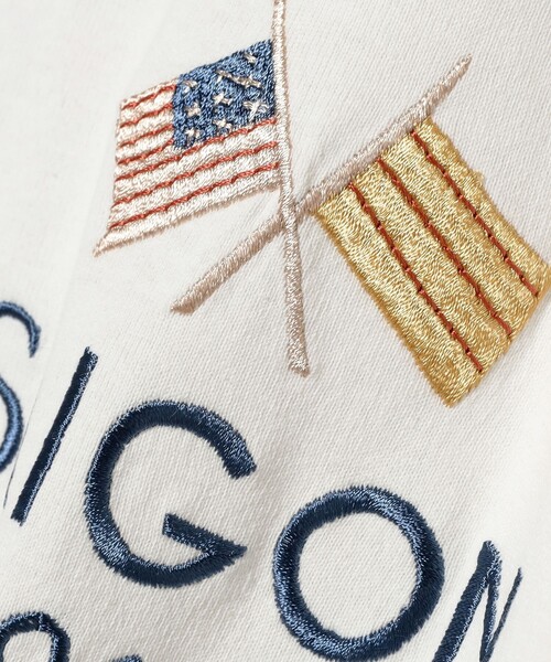 BEAMS BOY（ビームスボーイ）の「テーラー東洋 / SUKA T-SHIRT EMBROIDERED “SAIGON VIET-NAM”（Tシャツ/カットソー・レディース・ホワイト/ネイビー・SMALL）」の5枚目の写真