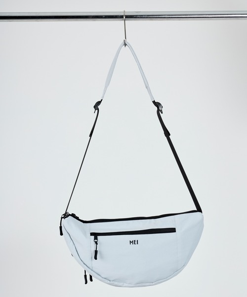 MEI(メイ)の「【MEI / メイ 】ボディバッグ ウエストポーチ ショルダー BOTTOM LINE SHOULDER(ショルダーバッグ・メンズ・ベージュ/ブラック/ライトグレー・FREE)」の2枚目の写真