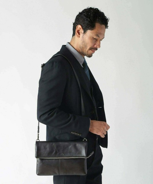 MEN'S BIGI(メンズビギ)の「【SEEKER/シーカー】2wayクラッチ&ショルダーバッグ(クラッチバッグ・メンズ・ネイビー/グリーン/ブラック・FREE)」の20枚目の写真