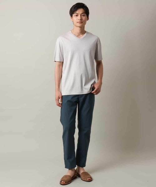 a.v.v（アーヴェヴェ）の「【接触冷感/ジャケイン】シルケットスムースＶネックＴシャツ【UVカット/綿100％】（Tシャツ/カットソー・メンズ・ライトグレー/ホワイト/チャコールグレー・50/46/48/44）」の9枚目の写真