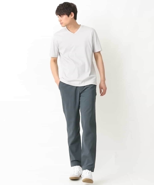 a.v.v（アーヴェヴェ）の「【接触冷感/ジャケイン】シルケットスムースＶネックＴシャツ【UVカット/綿100％】（Tシャツ/カットソー・メンズ・ライトグレー/ホワイト/チャコールグレー・50/46/48/44）」の11枚目の写真