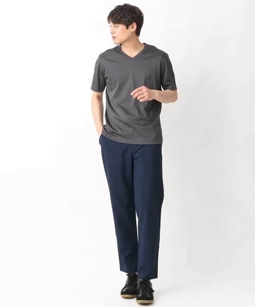 a.v.v（アーヴェヴェ）の「【接触冷感/ジャケイン】シルケットスムースＶネックＴシャツ【UVカット/綿100％】（Tシャツ/カットソー・メンズ・ライトグレー/ホワイト/チャコールグレー・50/46/48/44）」の13枚目の写真
