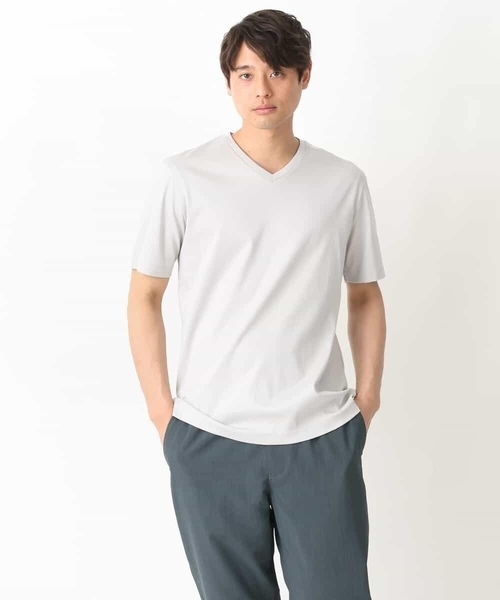 a.v.v（アーヴェヴェ）の「【接触冷感/ジャケイン】シルケットスムースＶネックＴシャツ【UVカット/綿100％】（Tシャツ/カットソー・メンズ・ライトグレー/ホワイト/チャコールグレー・50/46/48/44）」の21枚目の写真