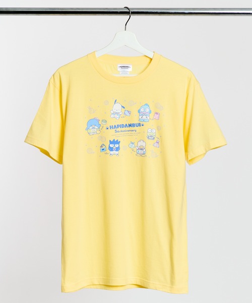 sanrio（サンリオ）の「【 HAPIDANBUI / はぴだんぶい 】5th Anniversary Tシャツ　WNI（Tシャツ/カットソー・レディース・ホワイト/イエロー・FREE）」の2枚目の写真
