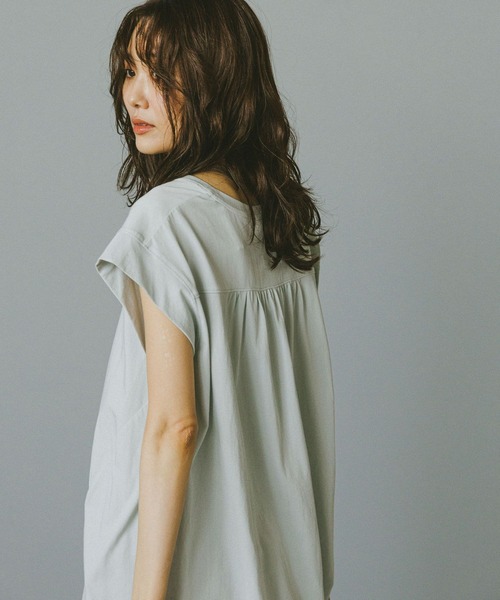 GLOBAL WORK（グローバルワーク）の「フローズンTバックフレア/451574（Tシャツ/カットソー・レディース・ミント/ロイヤルブルー/オフホワイト/ブラック/ブラウン系その他・SMALL/MEDIUM/LARGE）」の5枚目の写真