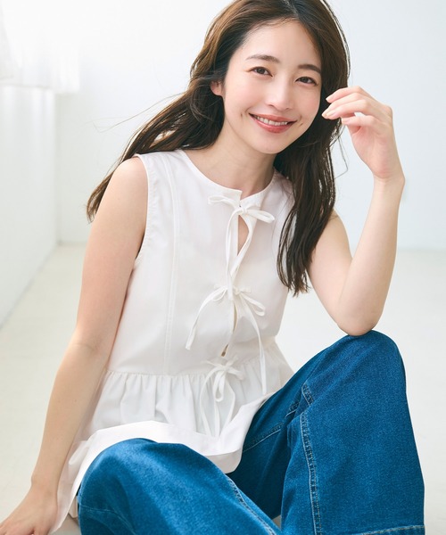 coca(coca)(コカ)の「ノースリーブリボンブラウス(シャツ/ブラウス・レディース・ホワイト/ブラウン・M/L)」の2枚目の写真