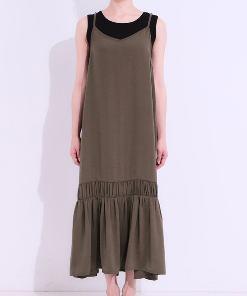 DRESKIP（ドレスキップ）の「【ひんやり】シャーリングがアクセントに 大人のデザインキャミワンピース（ワンピース・レディース・ブラック/ブラウン系・01/02/03/04）」の12枚目の写真