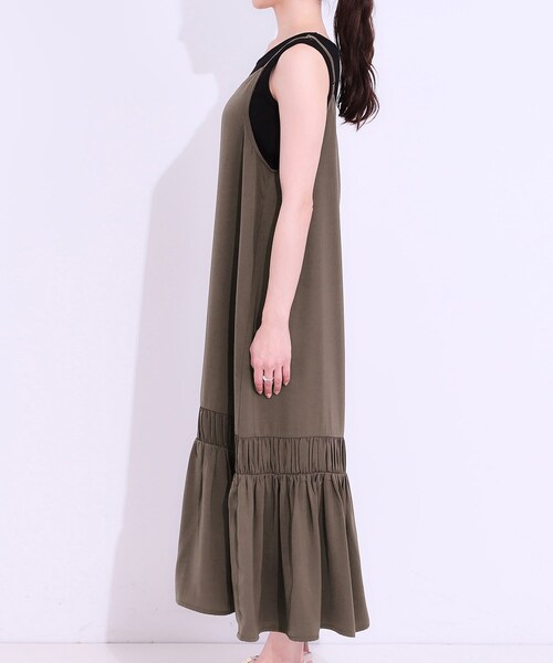 DRESKIP（ドレスキップ）の「【ひんやり】シャーリングがアクセントに 大人のデザインキャミワンピース（ワンピース・レディース・ブラック/ブラウン系・01/02/03/04）」の13枚目の写真