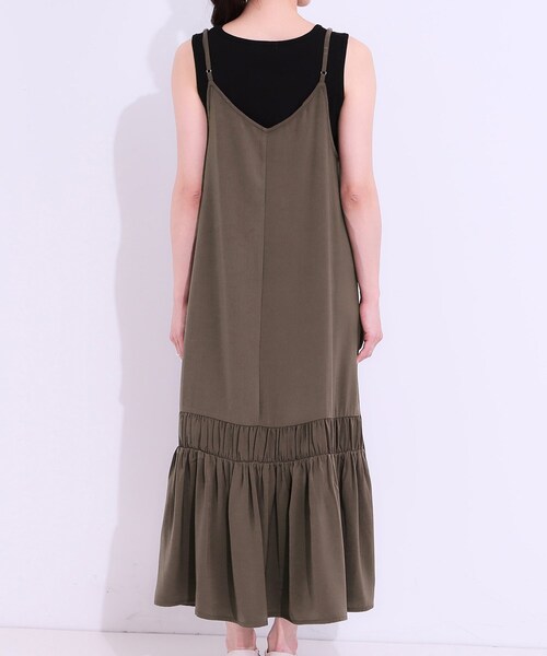 DRESKIP（ドレスキップ）の「【ひんやり】シャーリングがアクセントに 大人のデザインキャミワンピース（ワンピース・レディース・ブラック/ブラウン系・01/02/03/04）」の14枚目の写真