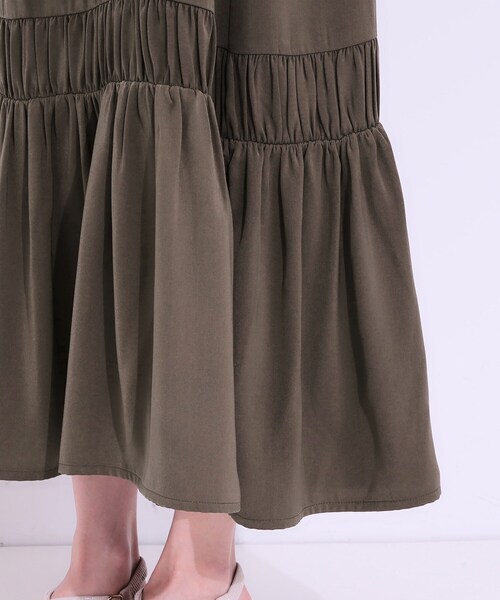 DRESKIP（ドレスキップ）の「【ひんやり】シャーリングがアクセントに 大人のデザインキャミワンピース（ワンピース・レディース・ブラック/ブラウン系・01/02/03/04）」の17枚目の写真