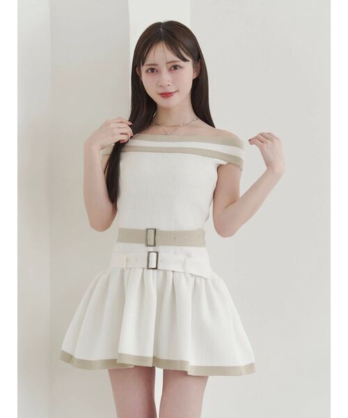 EATME（イートミー）の「ダブルベルトオフショルニットワンピース（ワンピース・レディース・アイボリー/ブラック/グレー・FREE）」の20枚目の写真