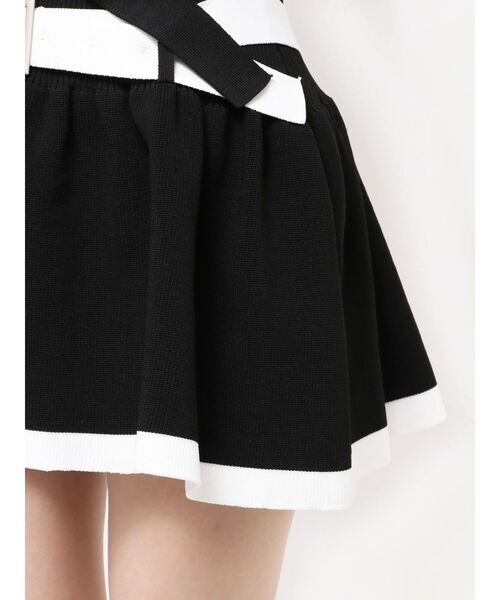 EATME（イートミー）の「ダブルベルトオフショルニットワンピース（ワンピース・レディース・アイボリー/ブラック/グレー・FREE）」の9枚目の写真