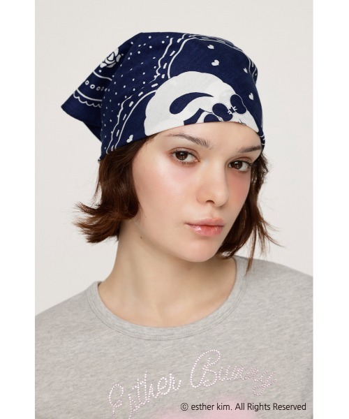 SLY（スライ）の「Esther Bunny x SLY BANDANNA エスターバニー スライ バンダナ（バンダナ/スカーフ・レディース・ネイビー・FREE）」の6枚目の写真