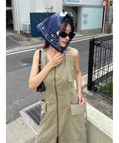 SLY（スライ）の「Esther Bunny x SLY BANDANNA エスターバニー スライ バンダナ（バンダナ/スカーフ・レディース・ネイビー・FREE）」の8枚目の写真