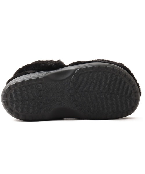 crocs(クロックス)の「crocs Classic Unfurgettable Clog / クロックス クラッシク アンファーゲッタブル クロッグ(サンダル・レディース・ブラック・22.0cm/23.0cm/24.0cm/25.0cm)」の7枚目の写真