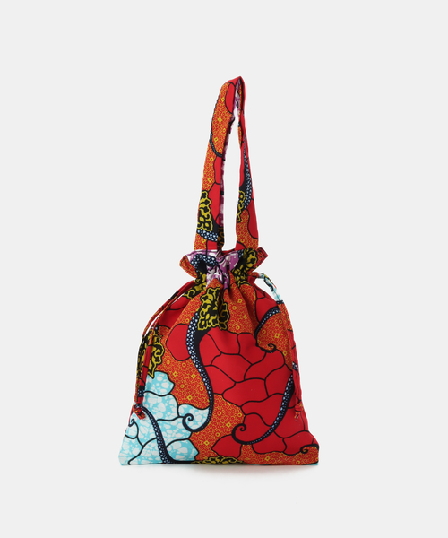 B.C STOCK（ベーセーストック）の「AFRICAN SQUARE/アフリカンスクエア パーニュ 巾着バッグ（ショルダーバッグ・レディース・レッド/グリーン/イエロー・FREE）」の3枚目の写真