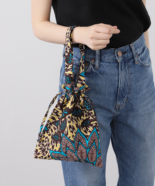 B.C STOCK（ベーセーストック）の「AFRICAN SQUARE/アフリカンスクエア パーニュ 巾着バッグ（ショルダーバッグ・レディース・レッド/グリーン/イエロー・FREE）」の6枚目の写真