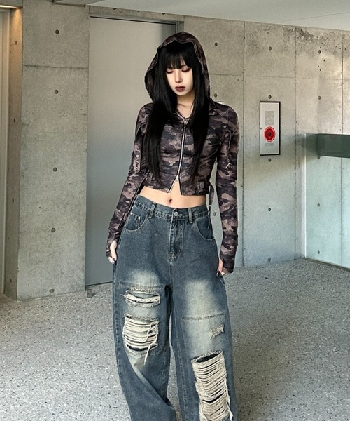 KsG(ケーエスジー)の「クロップドカモフラージュフーディートップス(Tシャツ/カットソー・レディース・グリーン・SMALL/MEDIUM/LARGE)」の7枚目の写真