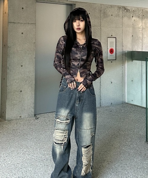 KsG(ケーエスジー)の「クロップドカモフラージュフーディートップス(Tシャツ/カットソー・レディース・グリーン・SMALL/MEDIUM/LARGE)」の5枚目の写真