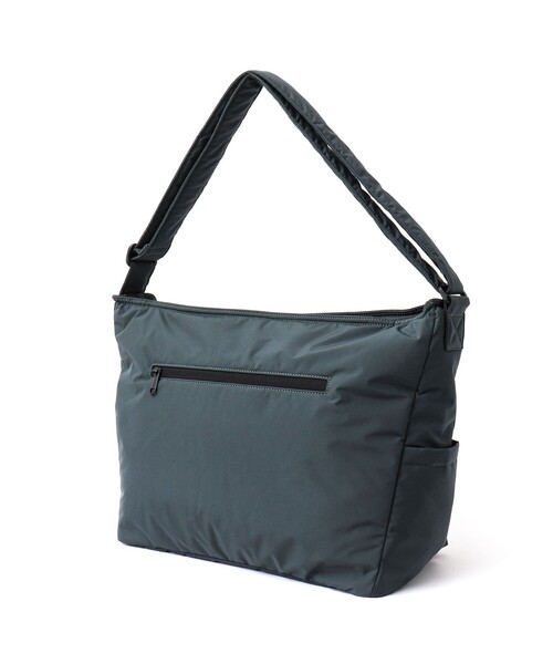 SML(エスエムエル)の「【SML/エスエムエル】別注ヘルメットショルダーバッグM(ショルダーバッグ・メンズ・グリーン/ブラック/ネイビー・FREE)」の18枚目の写真