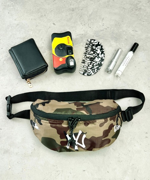 NEW ERA(ニューエラ)の「NEW ERA (ニューエラ)/MLB MINI WAIST BAG /軽量 ロゴプリント ボディバッグ ウエストバッグ ウエストポーチ ヒップサック(ボディバッグ/ウエストポーチ・レディース・ブラウン系カモフラージュ/ブラック/ブラック系その他・FREE)」の7枚目の写真
