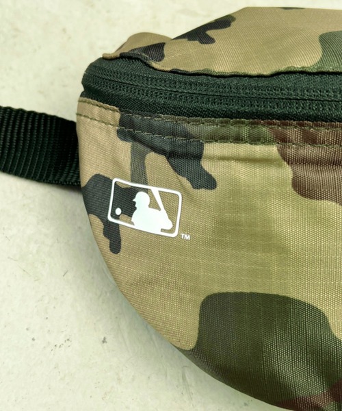 NEW ERA(ニューエラ)の「NEW ERA (ニューエラ)/MLB MINI WAIST BAG /軽量 ロゴプリント ボディバッグ ウエストバッグ ウエストポーチ ヒップサック(ボディバッグ/ウエストポーチ・レディース・ブラウン系カモフラージュ/ブラック/ブラック系その他・FREE)」の10枚目の写真