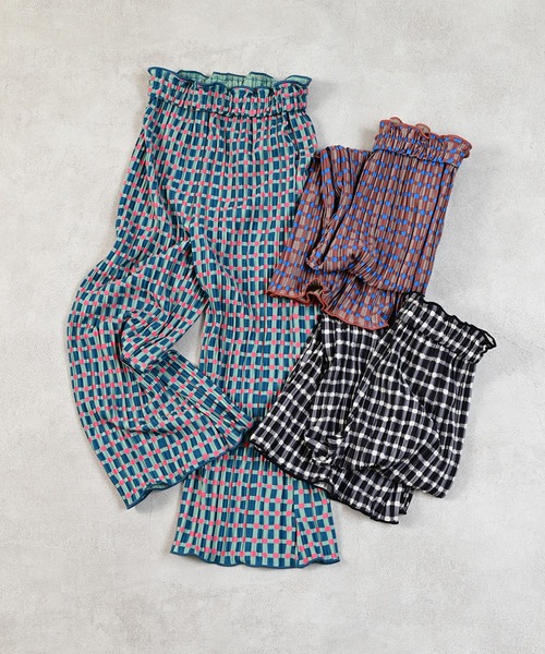 MARKEY'S（マーキーズ）の「ギンガムプリーツフレアパンツ（その他パンツ・キッズ・ブラック系その他/ベージュ系その他/グリーン系その他・120/110/100/90/150/140/130）」の4枚目の写真