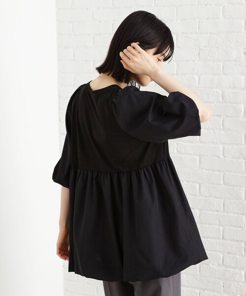 THE SHOP TK (ザ ショップ ティーケー )の「バルーンスリーブペプラムチュニック【洗える】(Tシャツ/カットソー・レディース・ブラック/ブラウン系/オフホワイト・12/13)」の9枚目の写真