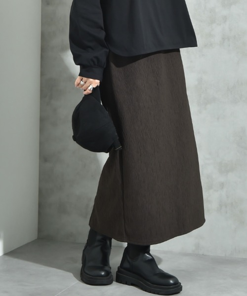 INTERPLANET（インタープラネット）の「ウェーブジャガードナロースカート（スカート・レディース・ブラック/ダークブラウン/ボルドー・FREE）」の2枚目の写真